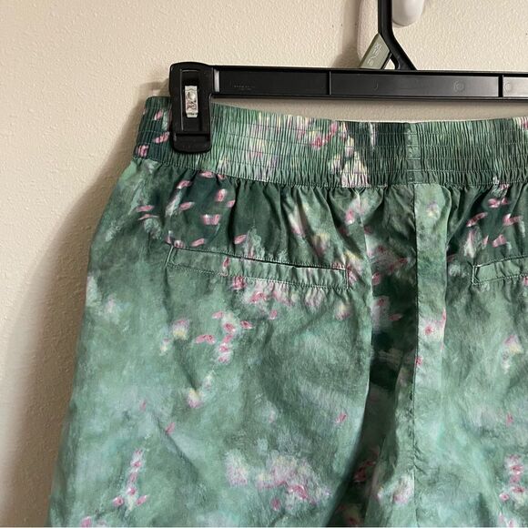 Sweaty Betty Anytime Pull On Short Size Large - Picture 5 of 7